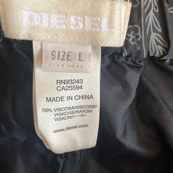 Y2K Diesel Skirt Womens Large Skater Skirt Black White Novelty Print - Picture 4 of 10